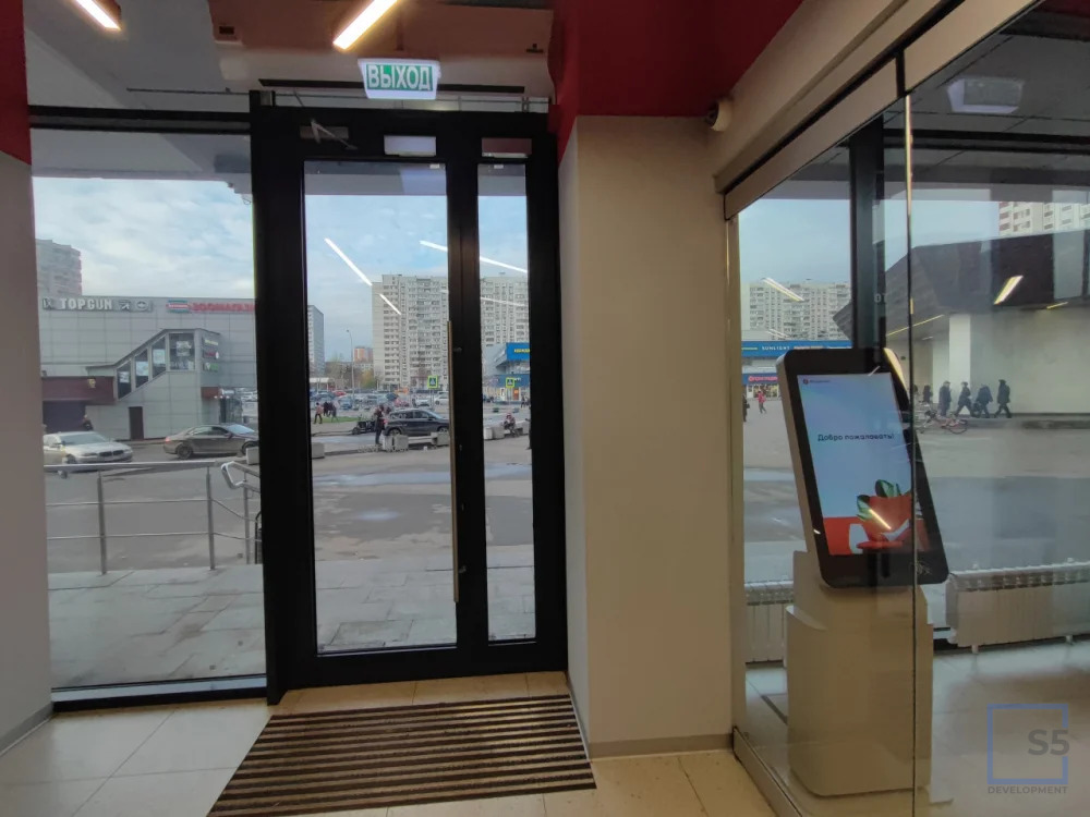 Продажа торгового помещения, м. Чертановская, Чертановская 1 вк1 - Фото 2