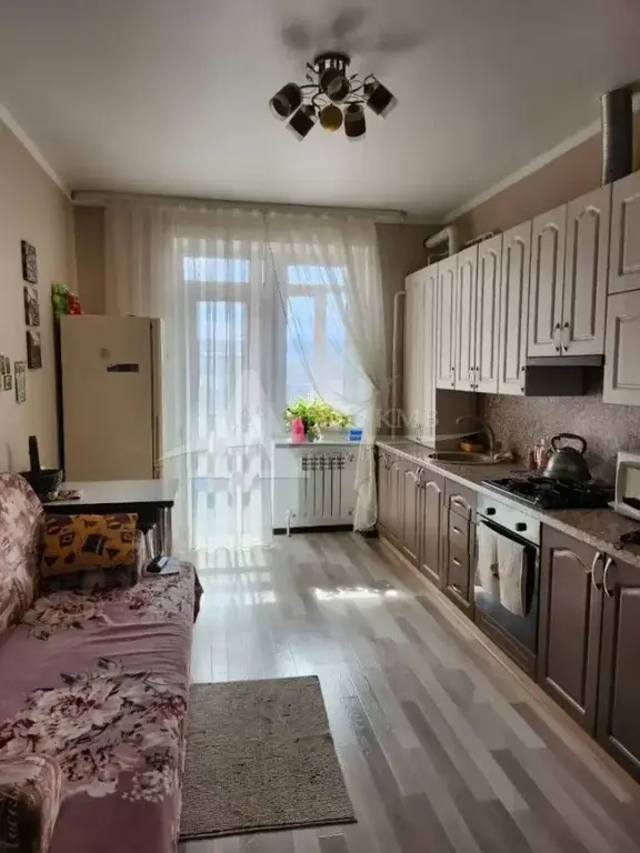 Продажа квартиры, Минеральные Воды, ул. Парковая - Фото 1