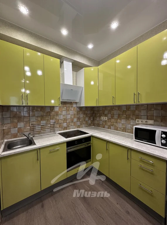 Продажа квартиры, м. Водный стадион, Кронштадтский б-р. - Фото 1