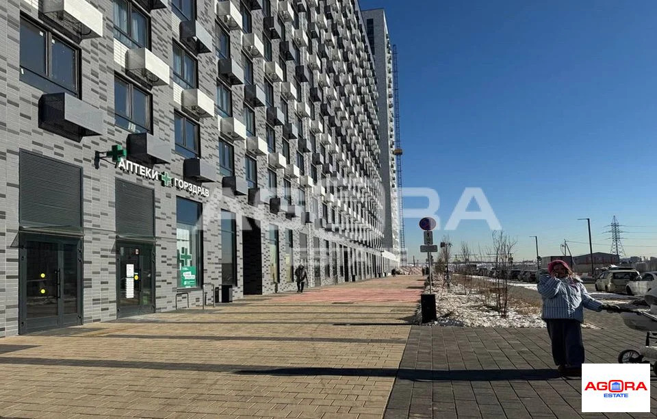 Продажа торгового помещения, м. Саларьево, Трехполье - Фото 1