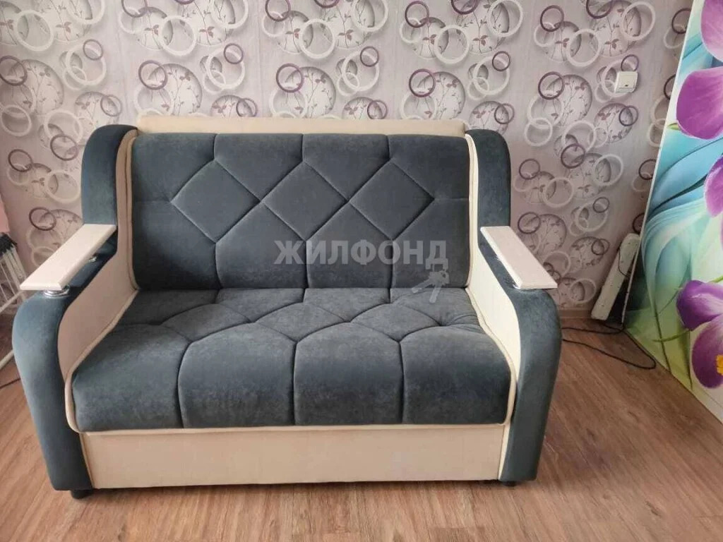 Продажа комнаты, Новосибирск, ул. Добролюбова - Фото 0