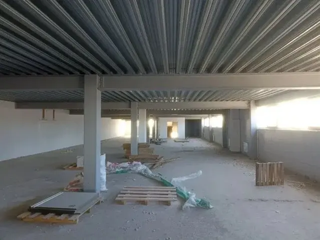 склад-производство от 2500 м2 до 5000 м2 с двумя кран-балками по 10 т - Фото 15