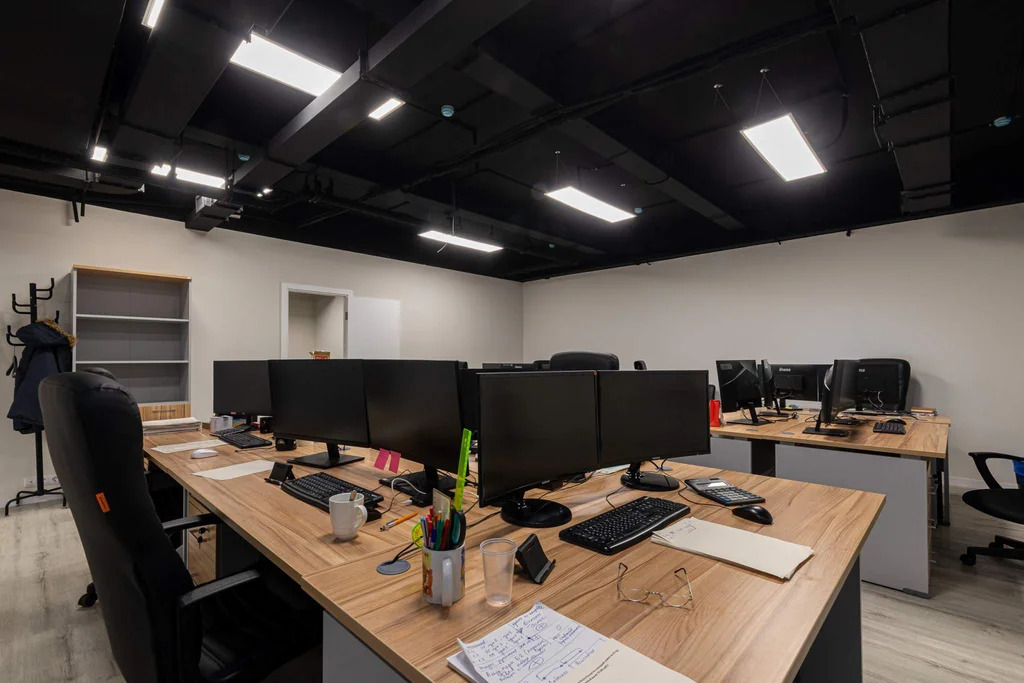 Коммерческий объект 1 000 м2 Готовый бизнес - Фото 1