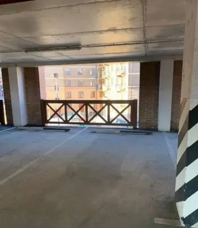 Есть парковочное место, Город  набережных - Фото 3