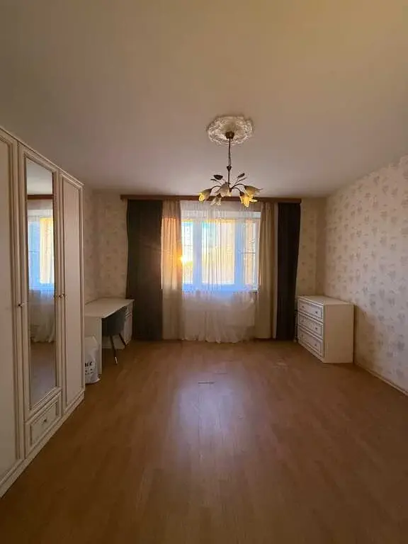 3 комнатная квартира - Фото 1