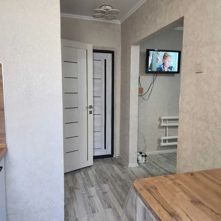 продам квартиру с ремонтом - Фото 3