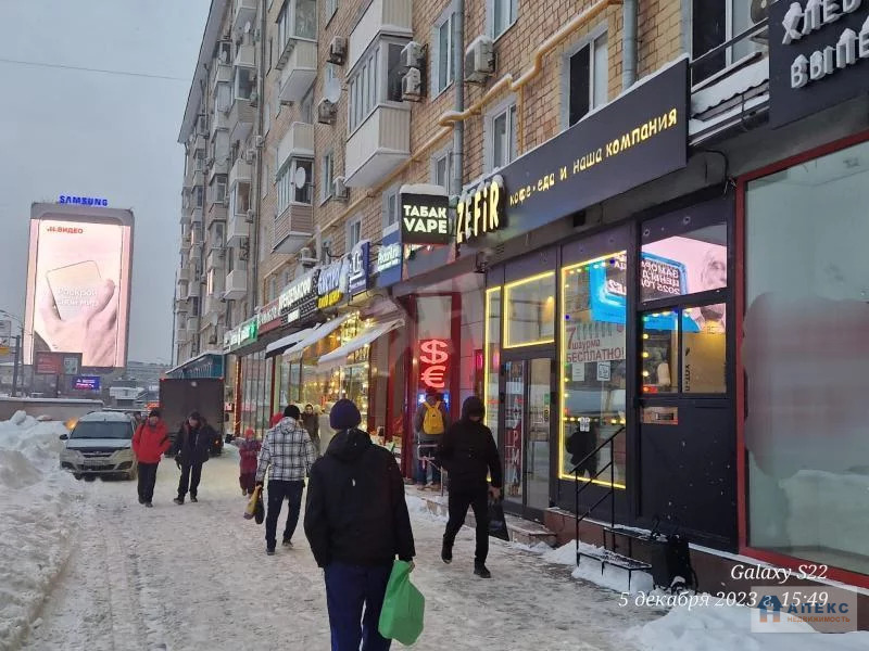 Аренда помещения (псн) пл. 35 м2 под аптеку, бытовые услуги, кафе, . - Фото 0