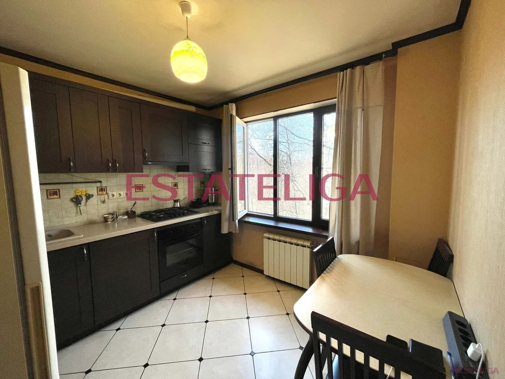 Аренда квартиры, ул. Артамонова - Фото 1