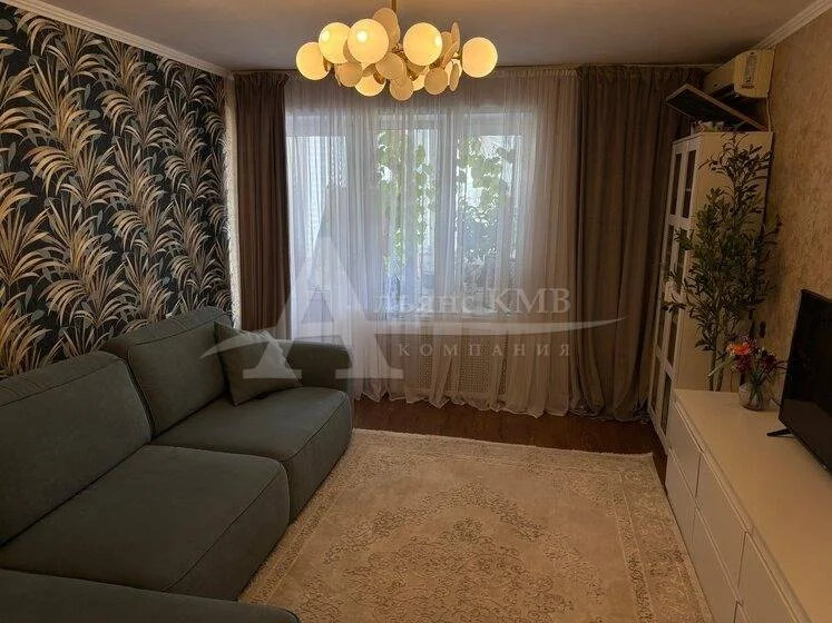 Продажа квартиры, Георгиевск, ул. Тронина - Фото 1