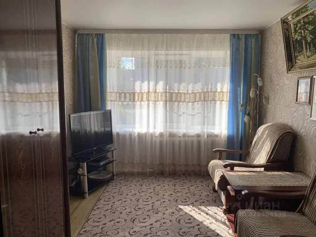 Продаю двухкомнатную квартиру 42.8м Арматурная ул., 23, Алексин, ... - Фото 0