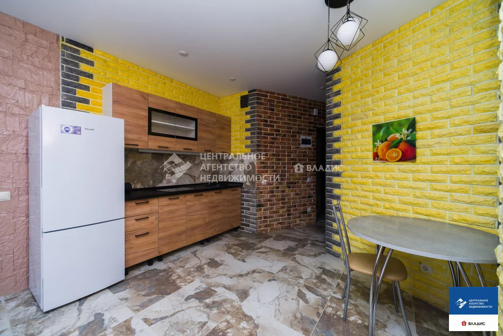 Продажа квартиры, Рязань, улица Александра Полина - Фото 1
