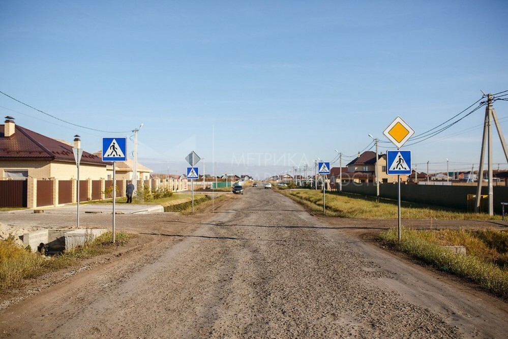 Луговое тюмень. Село Луговое Тюмень. Луговое 72 коттеджный поселок. Поселок Луговой Тюменская область. Посёлок Луговое Тюменский район.