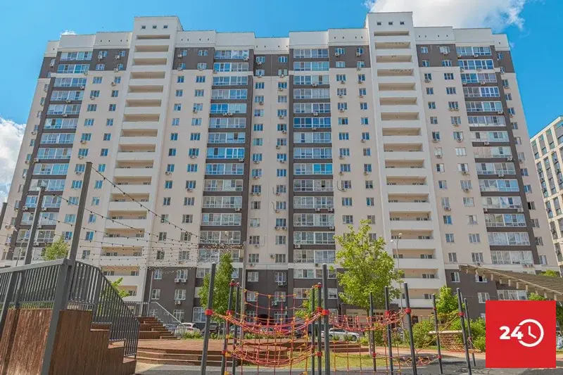 Квартира с двумя спальнями и дизайнерским ремонтом по улице Мира 44Г - Фото 2