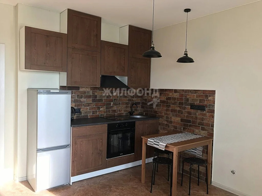 Продажа квартиры, Новосибирск, Виктора Уса - Фото 1