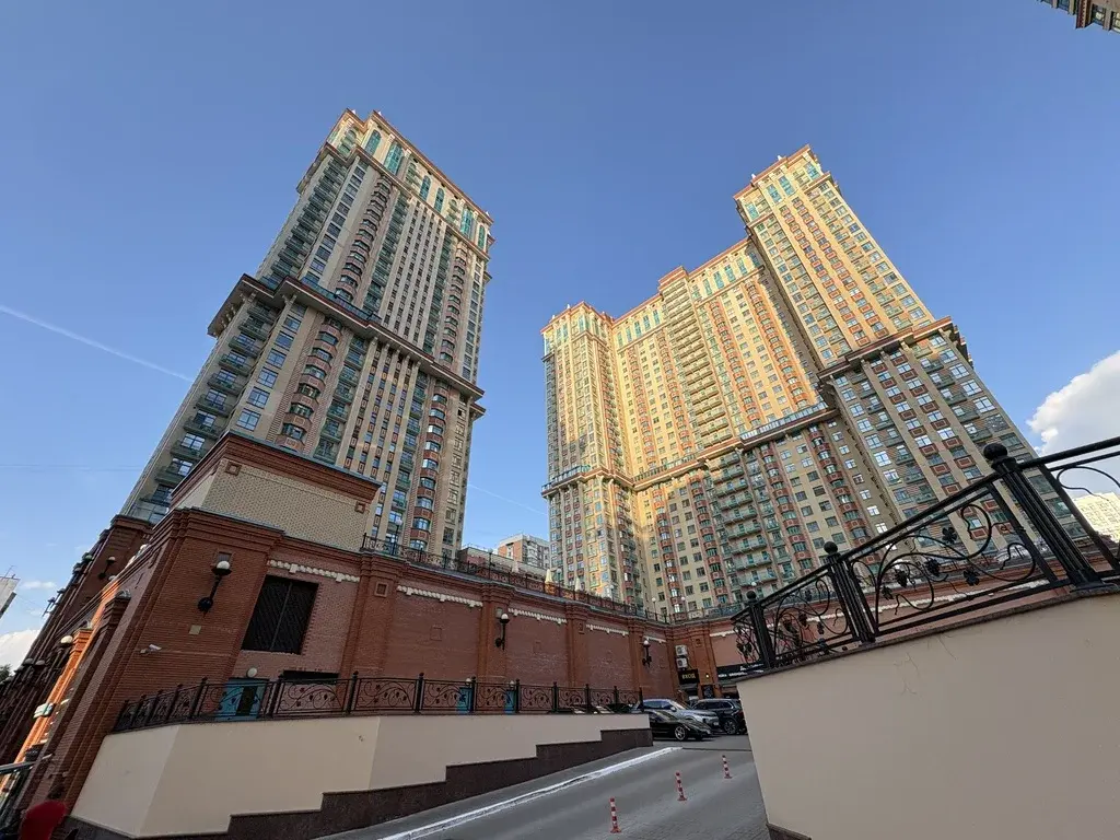 Продажа м/м в подземном паркинге ЖК Алые Паруса - Фото 1