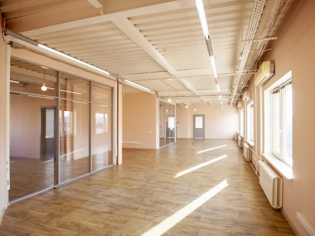 коммерческое помещение. аренда помещения. помещение руб снимать. помещение. помещение под магазин.