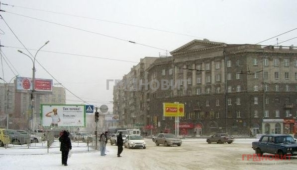 Коме фото на вокзальной магистрали