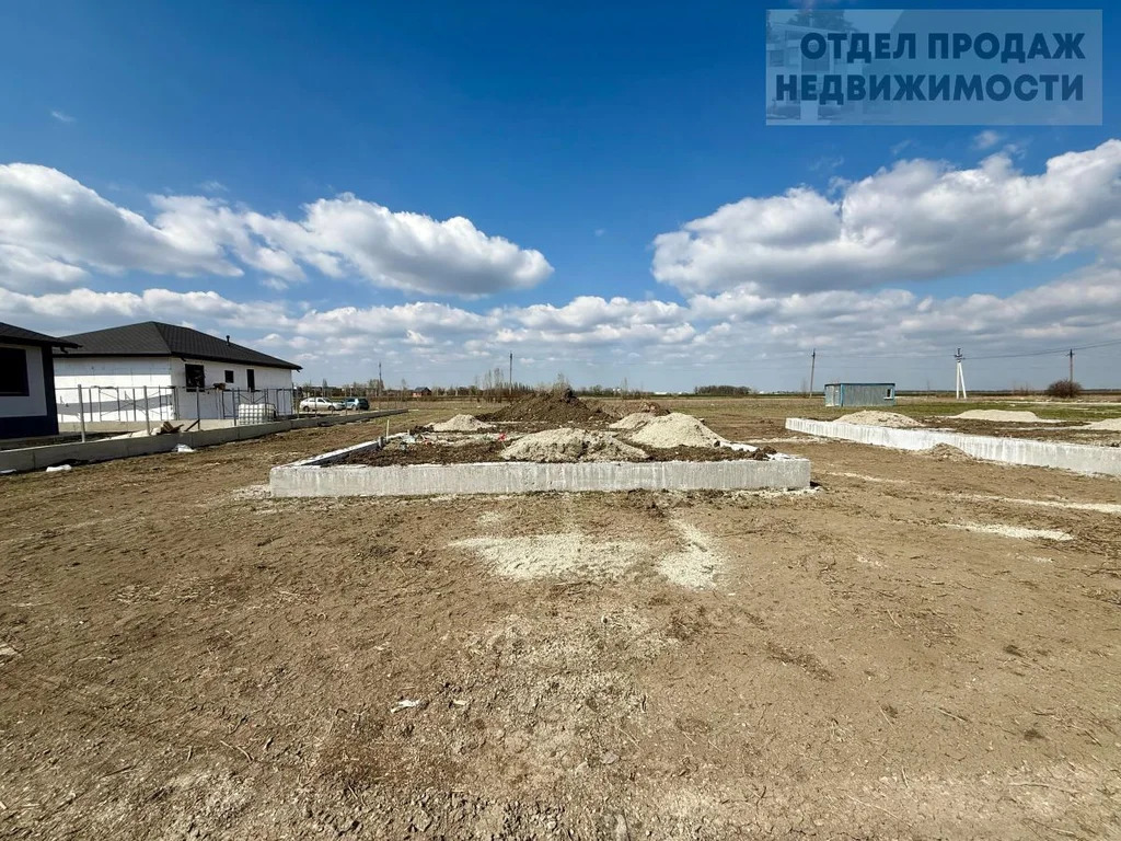 Участок с фундаментом - Фото 1