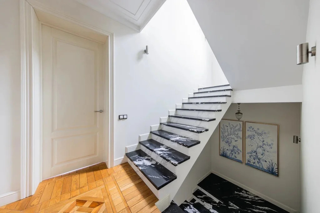 Коттедж 290 м2 на участке 6 сот. - Фото 16