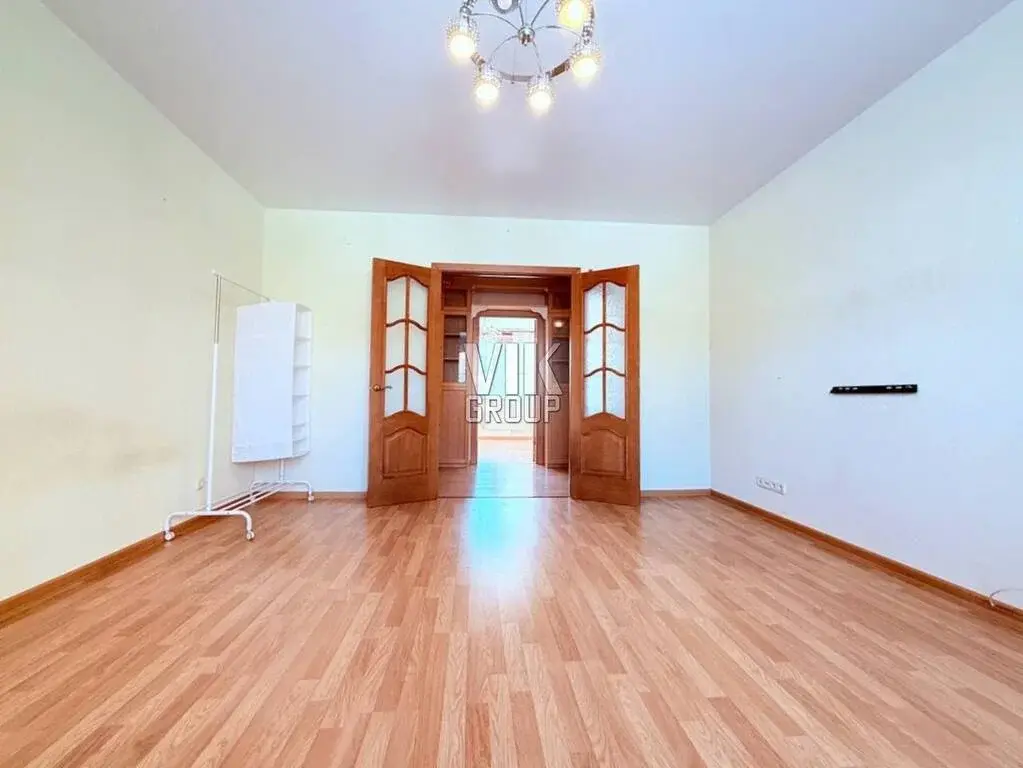 Продается просторная светлая трехкомнатная квартира с евро ремонтом - Фото 3