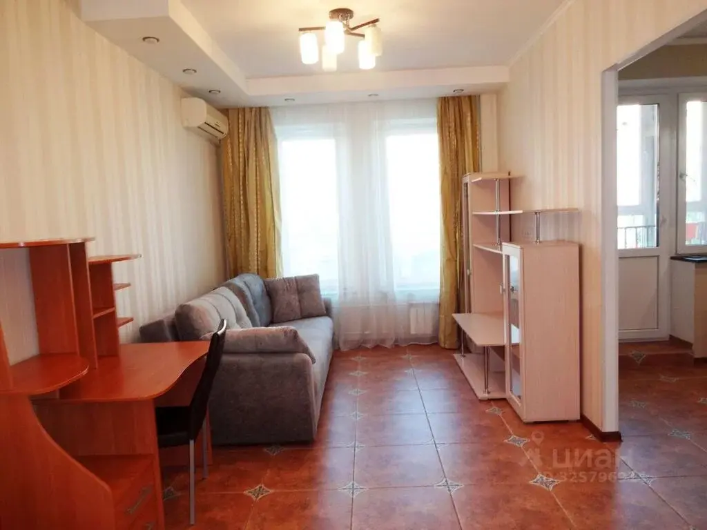 Продажа однокомнатной квартиры 37.8м ул. Вилора Трифонова, 9, ... - Фото 1