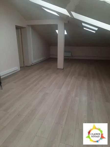 В офисном здании на мансардном 5 ом этаже предлагаем под офис 17,2 кв - Фото 9