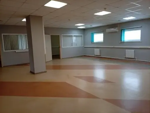 Офисный блок 137,8 кв.м. - Фото 1