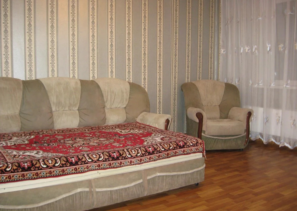 3 Ком квартира на 60 лет октября 36 Красноярск.