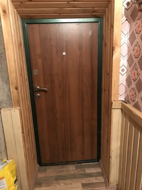 Продам 2 комнатную квартиру, село Гольяны, улица Совхозная 14 - Фото 3