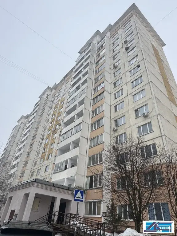 продается 3-х комнатная квартира - Фото 1