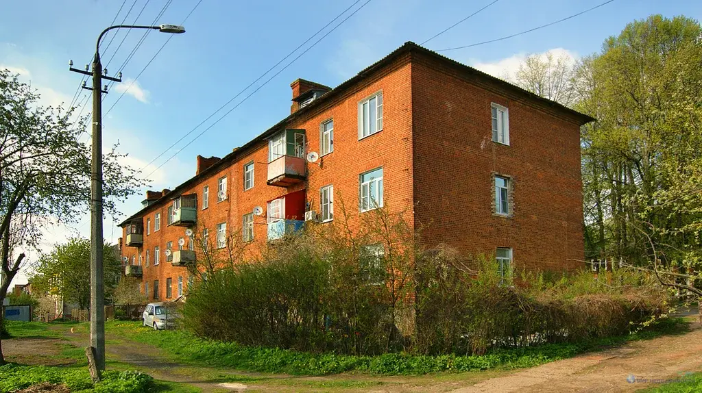 Трёхкомнатная квартира в городе Волоколамске Московской области - Фото 0