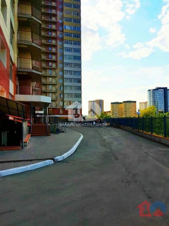 городской округ Новосибирск, Новосибирск, Кавалерийская улица, д.25, ... - Фото 4