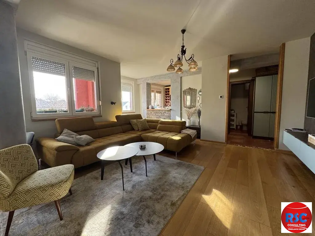 ЧЕТЫРЁХКОМНАТНАЯ КВАРТИРА, 100 м2 - Фото 3