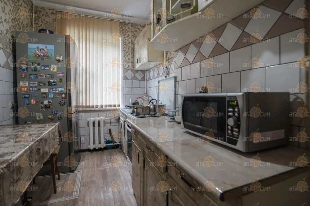 2-комн. квартира - Фото 10