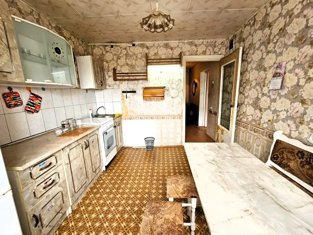 Продается большая, улучшенной планировки квартира в Савелова - Фото 1