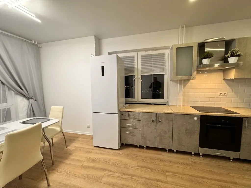 2-к. квартира, 60 м, 14/16 эт. - Фото 3