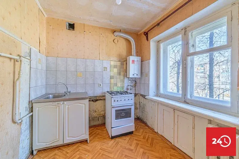 Продаётся 1-комнатная квартира в кирпичном доме по ул Ленинградская 9а - Фото 4