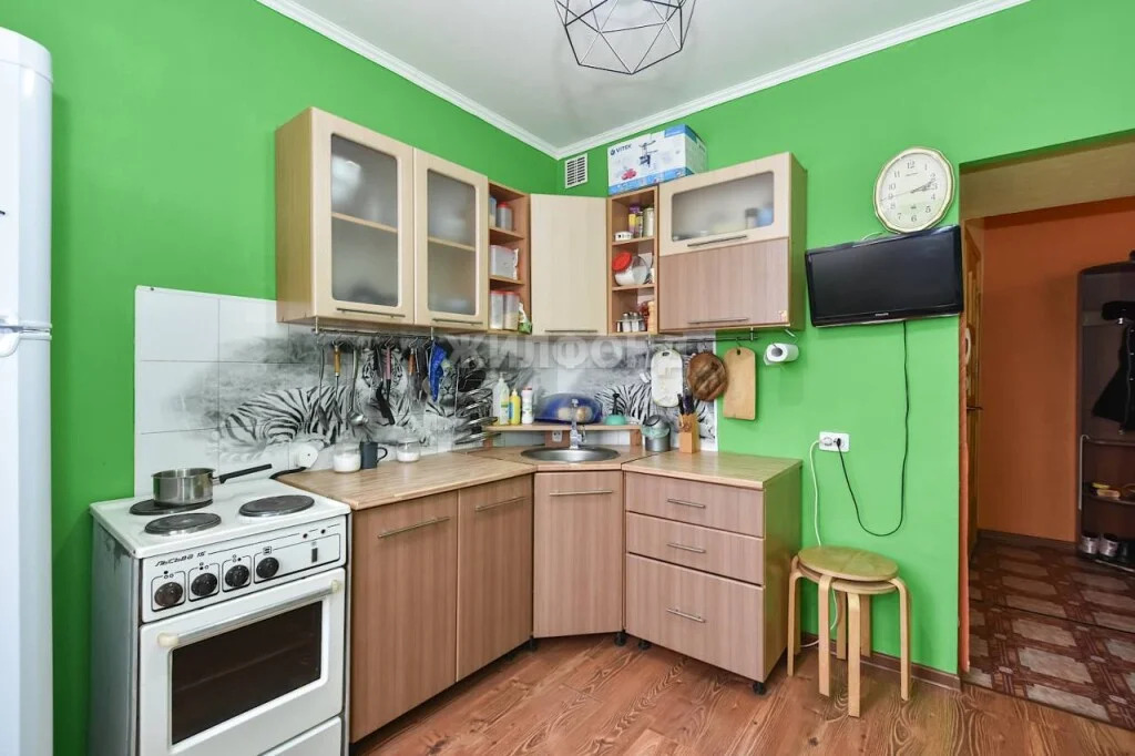 Продажа квартиры, Новосибирск, ул. Земнухова - Фото 2