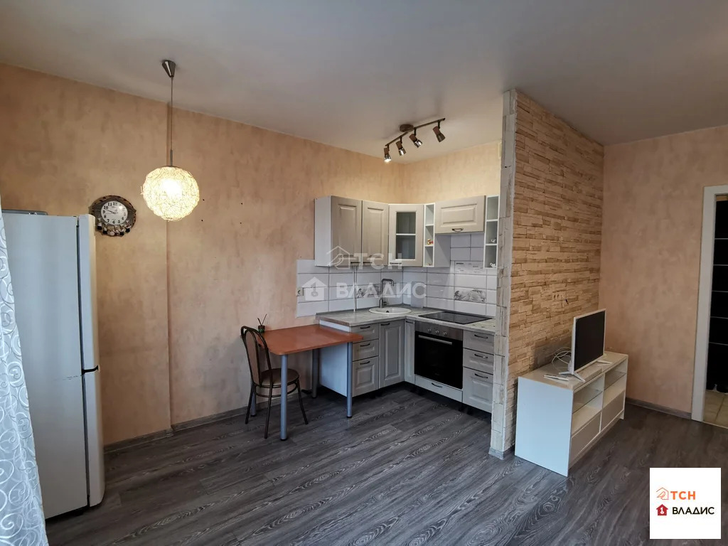 Аренда квартиры, Свердловский, Щелковский район, улица Михаила ... - Фото 1