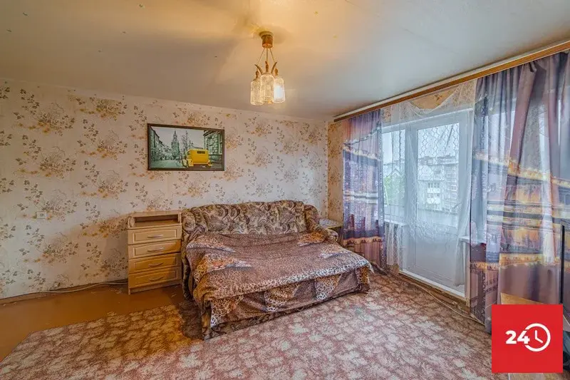 2к квартира с косметическим ремонтом по ул. 8 Марта! - Фото 2