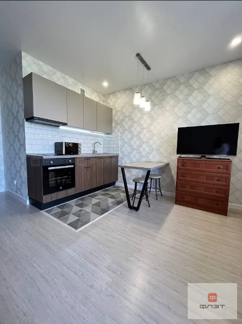 Аренда квартиры, Казань, ул. Родины д.26б - Фото 0