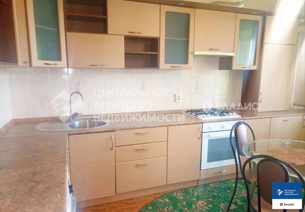 Аренда квартиры, Рязань, ул. Вишневая - Фото 1