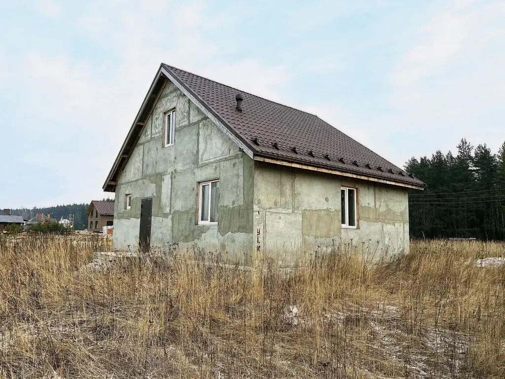 Дом в деревне Батраки - Фото 0