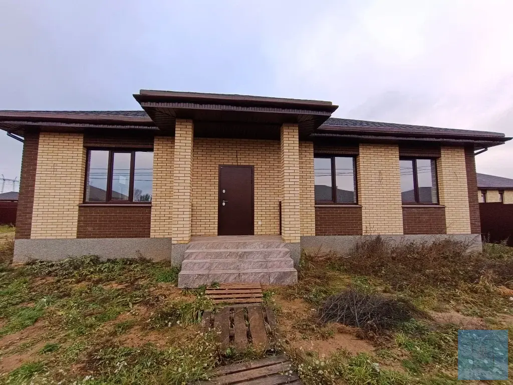 Дом 105 кв.м. на участке 6 соток в строящемся коттеджном поселке - Фото 0