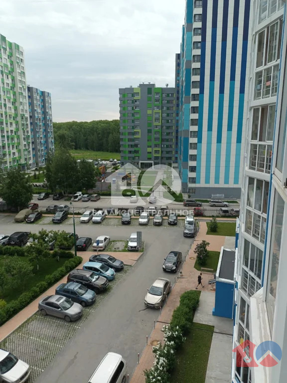 городской округ Новосибирск, Новосибирск, улица Александра Чистякова, ... - Фото 4