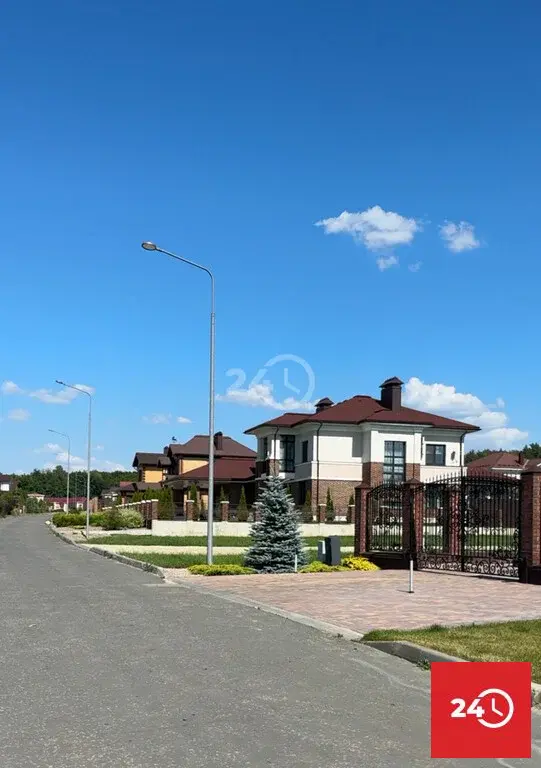 Кирпичный дом 650 кв.м 13 соток в с. Богословка - Фото 1
