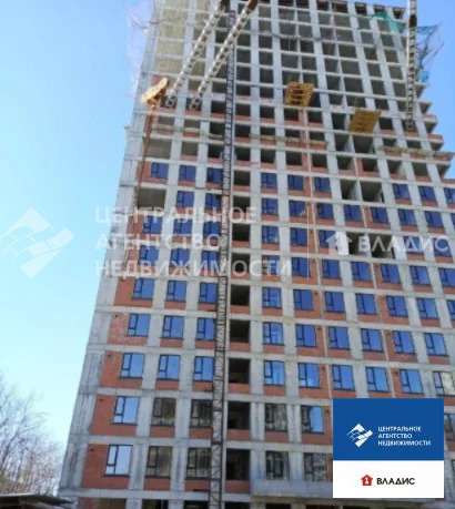 Продажа квартиры, Рязань, 4-й микрорайон - Фото 0