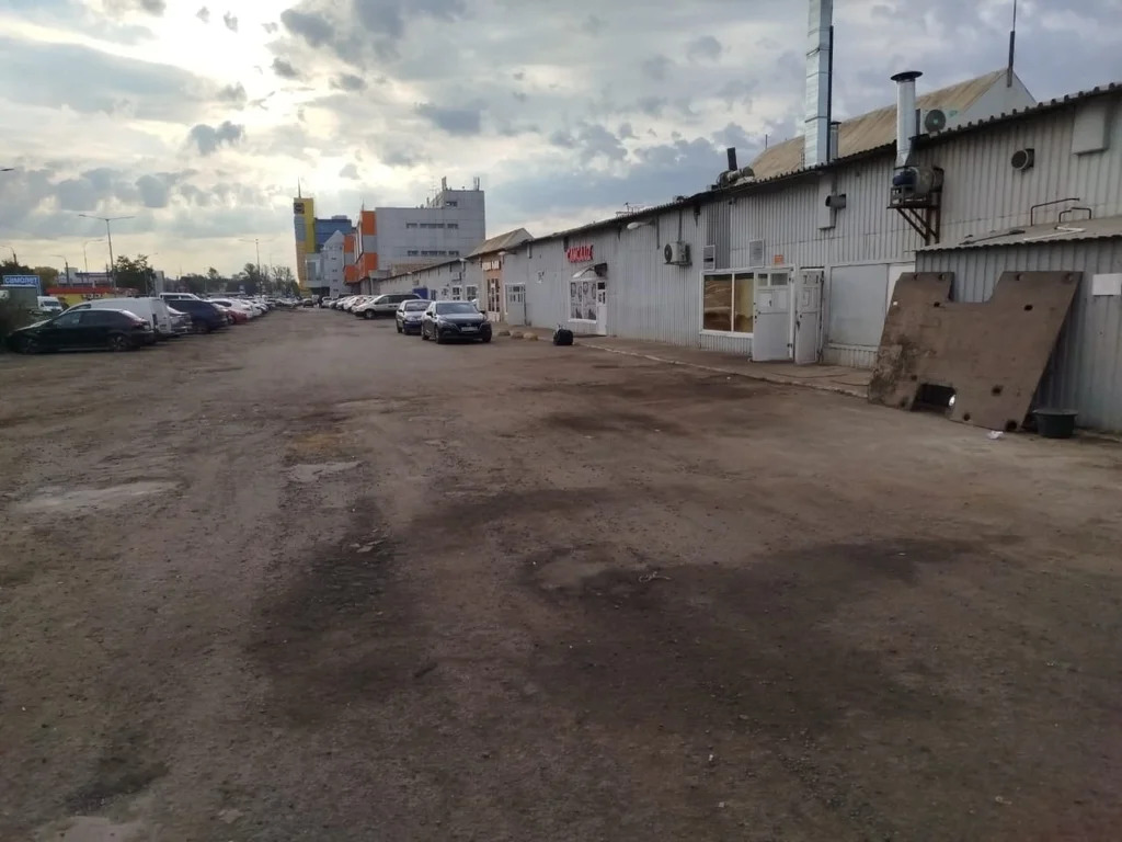 Продаётся уникальная торговая площадь с 1668 мядом с метро - Фото 7