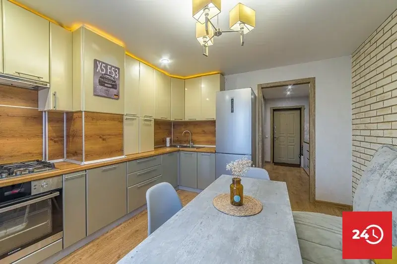 В продаже 1 комнатная квартира по ул. Центральная, д. 9. - Фото 1