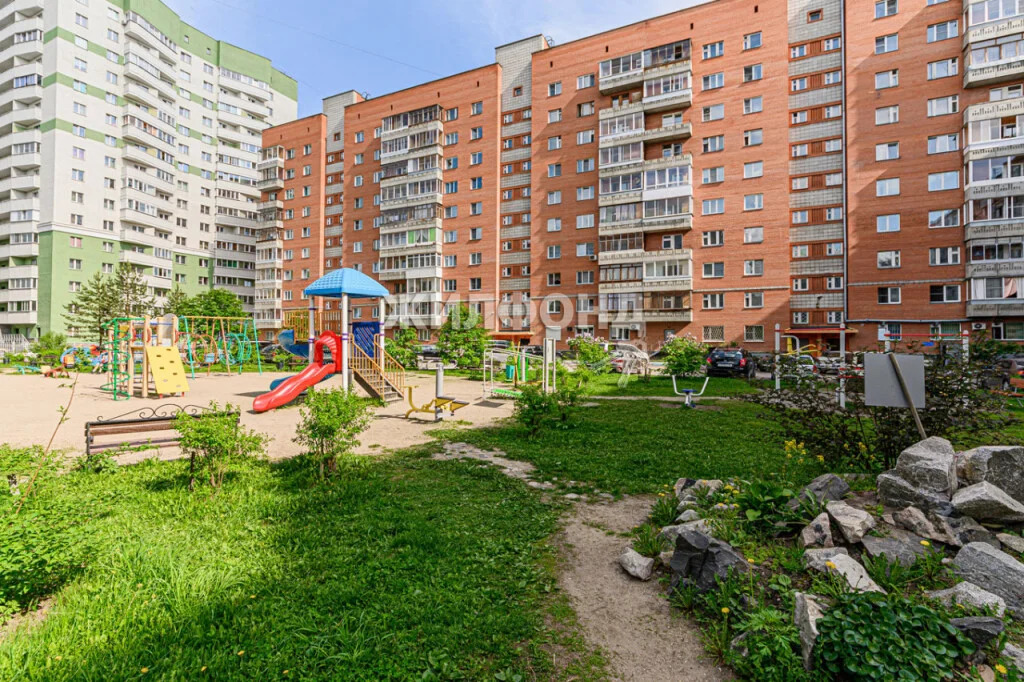 Продажа квартиры, Новосибирск, ул. Учительская - Фото 0